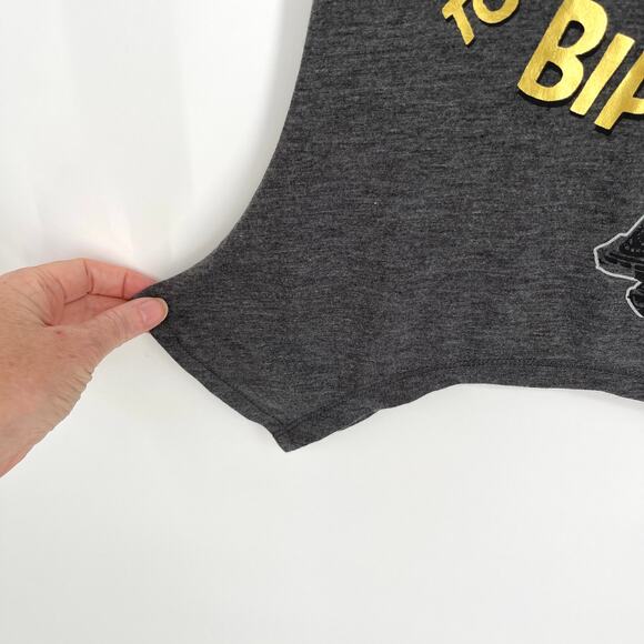 Disney Parks  R2D2 Star WarsT-Shirt Girls Sz Small Gray Gold Asymmetrical Hem - Picture 4 of 7